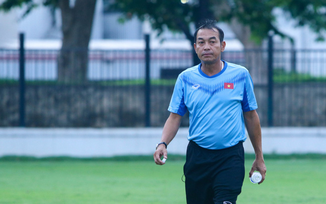 HLV Đinh Thế Nam hài lòng về một điểm giành được trước chủ nhà U19 Indonesia