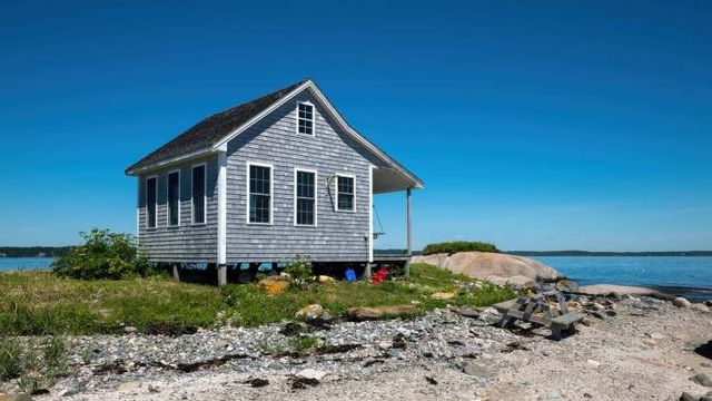 Hòn đảo tư nhân chỉ bán cho những ai dám ở lại một đêm - Ảnh 6. Hòn đảo tư nhân chỉ bán cho những ai dám ở lại một đêm - Ảnh 6.