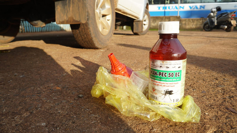 Khó khăn trong công tác phòng, chống dịch sốt xuất huyết do thiếu hóa chất Khó khăn trong công tác phòng, chống dịch sốt xuất huyết do thiếu hóa chất