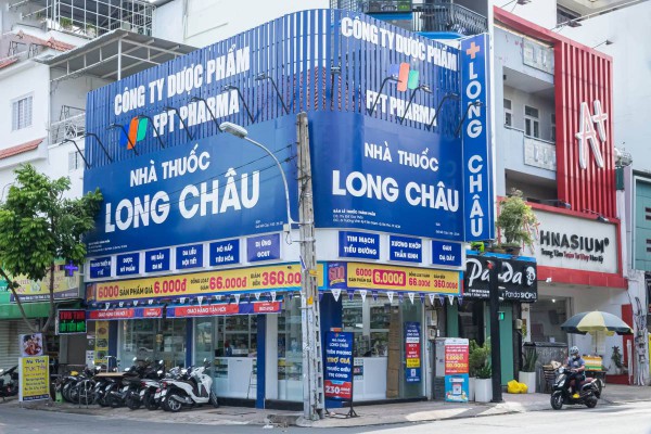 Viettel định đua tranh thị trường nhà thuốc?