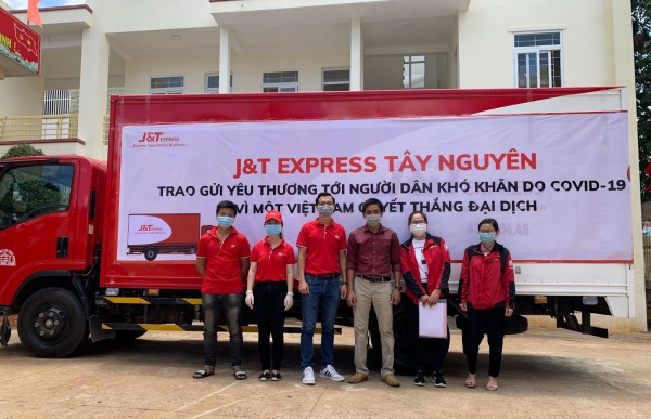 Với 4 năm nỗ lực, J&T Express đón nhận danh hiệu “Top 10 Thương hiệu xuất sắc Châu Á 2022”