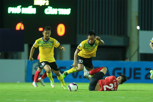 Vòng 7 LS V.League 2- 2022: CLB Phố Hiến chiếm ngôi đầu bảng