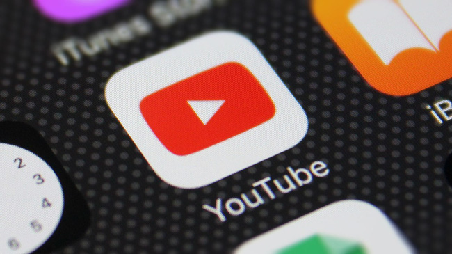 YouTube xóa các video đăng thông tin sai lệch về phá thai