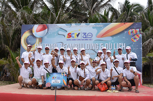 hoi-thao-team-building-va-du-lich-khu-vuc-phia-nam-dot-1-cua-sctv-thanh-cong-ruc-ro