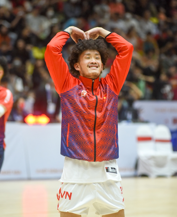 Khoa Trần tái xuất VBA, sắm vai “đóng thế” William Trần tại Saigon Heat - Ảnh 1. Khoa Trần tái xuất VBA, sắm vai “đóng thế” William Trần tại Saigon Heat - Ảnh 1.