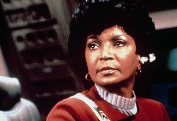 Nữ diễn viên Nichelle Nichols đóng 