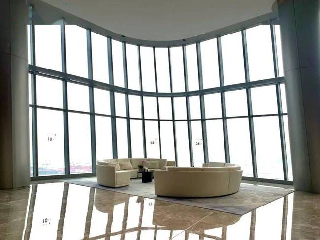 Chàng trai bỏ văn phòng làm "công việc ma": Ngồi không cũng có lương, chỉ yêu cầu... khả năng nhập vai như diễn viên - Ảnh 3.