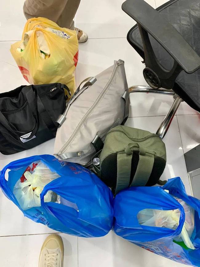 Chàng trai bỏ văn phòng làm "công việc ma": Ngồi không cũng có lương, chỉ yêu cầu... khả năng nhập vai như diễn viên - Ảnh 6.