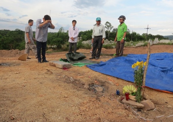 Thừa Thiên - Huế: Xây lại lăng mộ bà Tài nhân họ Lê bị san ủi làm bãi xe