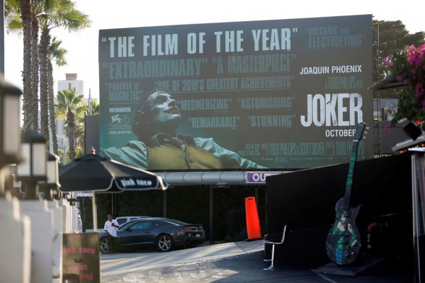 Joaquin Phoenix trở lại màn ảnh rộng với vai Joker trong phần tiếp theo ra rạp năm 2024