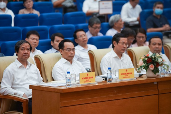 Sẽ đi về đâu nền giáo dục ĐH xây dựng dựa trên đóng góp của người học?