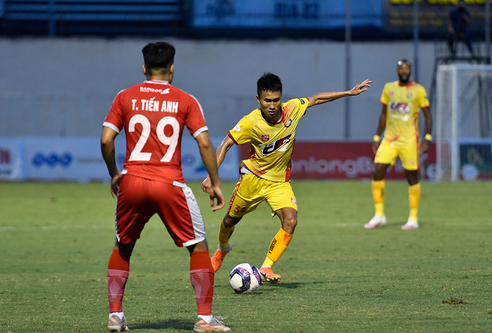 Lịch thi đấu vòng 11 V.League hôm nay (7/8): Tâm điểm Derby SLNA - Đông Á Thanh Hóa Lịch thi đấu vòng 11 V.League hôm nay (7/8): Tâm điểm Derby SLNA - Đông Á Thanh Hóa
