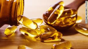 Việc bổ sung vitamin D có chống loãng xương ở người cao tuổi? Việc bổ sung vitamin D có chống loãng xương ở người cao tuổi?