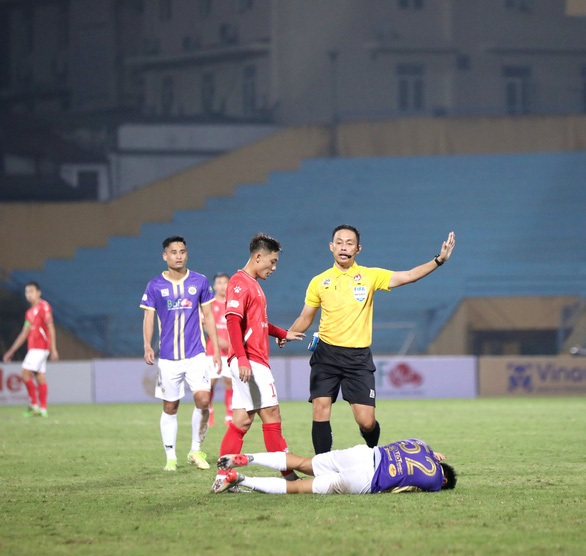 Trọng tài FIFA bắt chính trận CLB Hà Nội - Hoàng Anh Gia Lai Trọng tài FIFA bắt chính trận CLB Hà Nội - Hoàng Anh Gia Lai