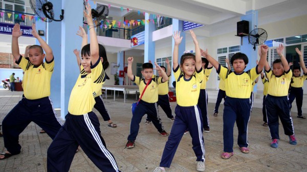 Gần 40% số trường có bếp và căng tin chưa đảm vệ sinh an toàn thực phẩm