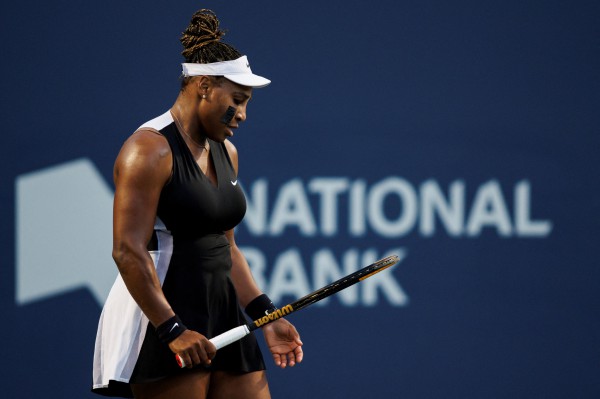 Serena Williams rơi nước mắt trước ngày giải nghệ