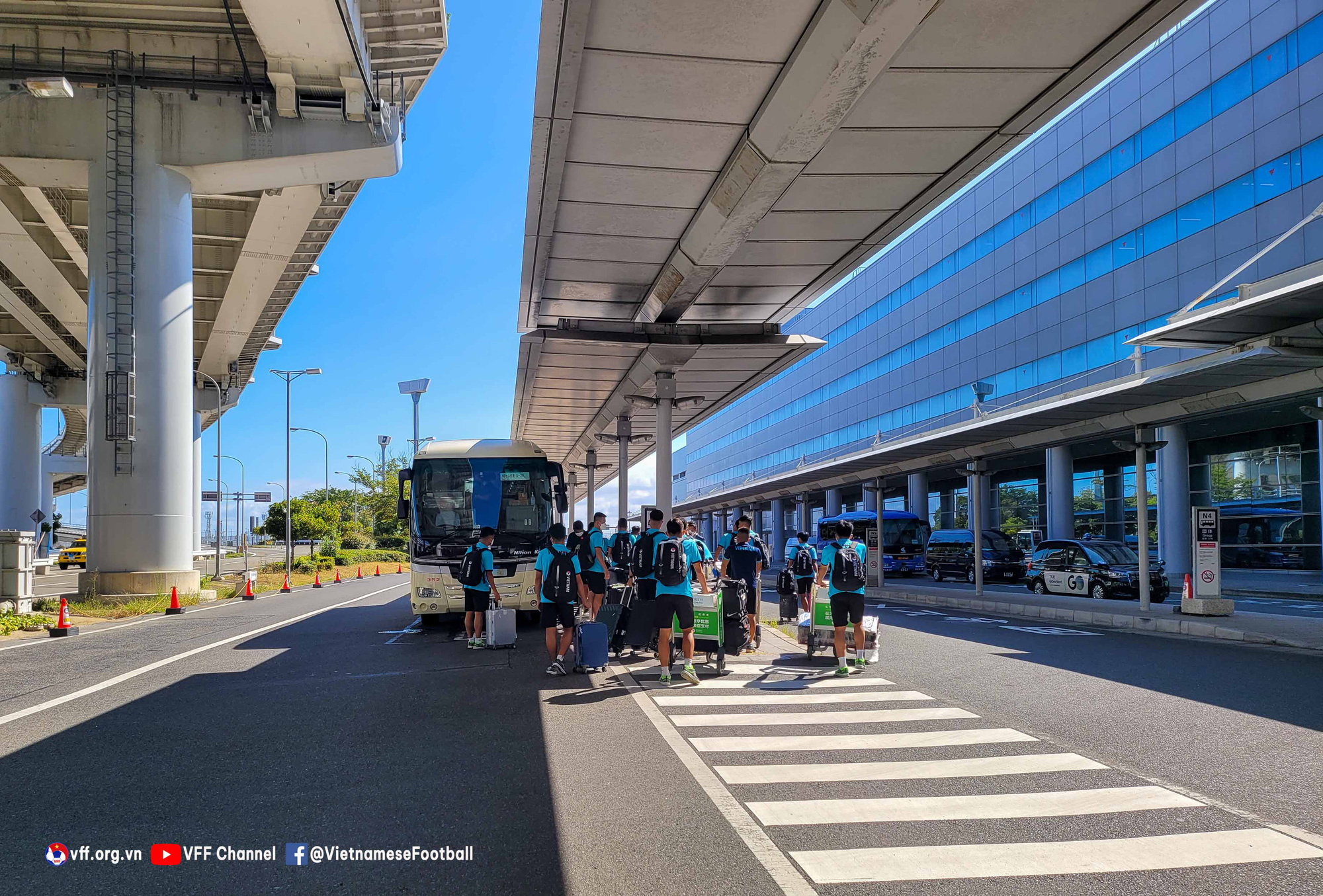 ĐT U20 Việt Nam đã đến Nhật Bản, tích cực tập hồi phục và củng cố thể lực