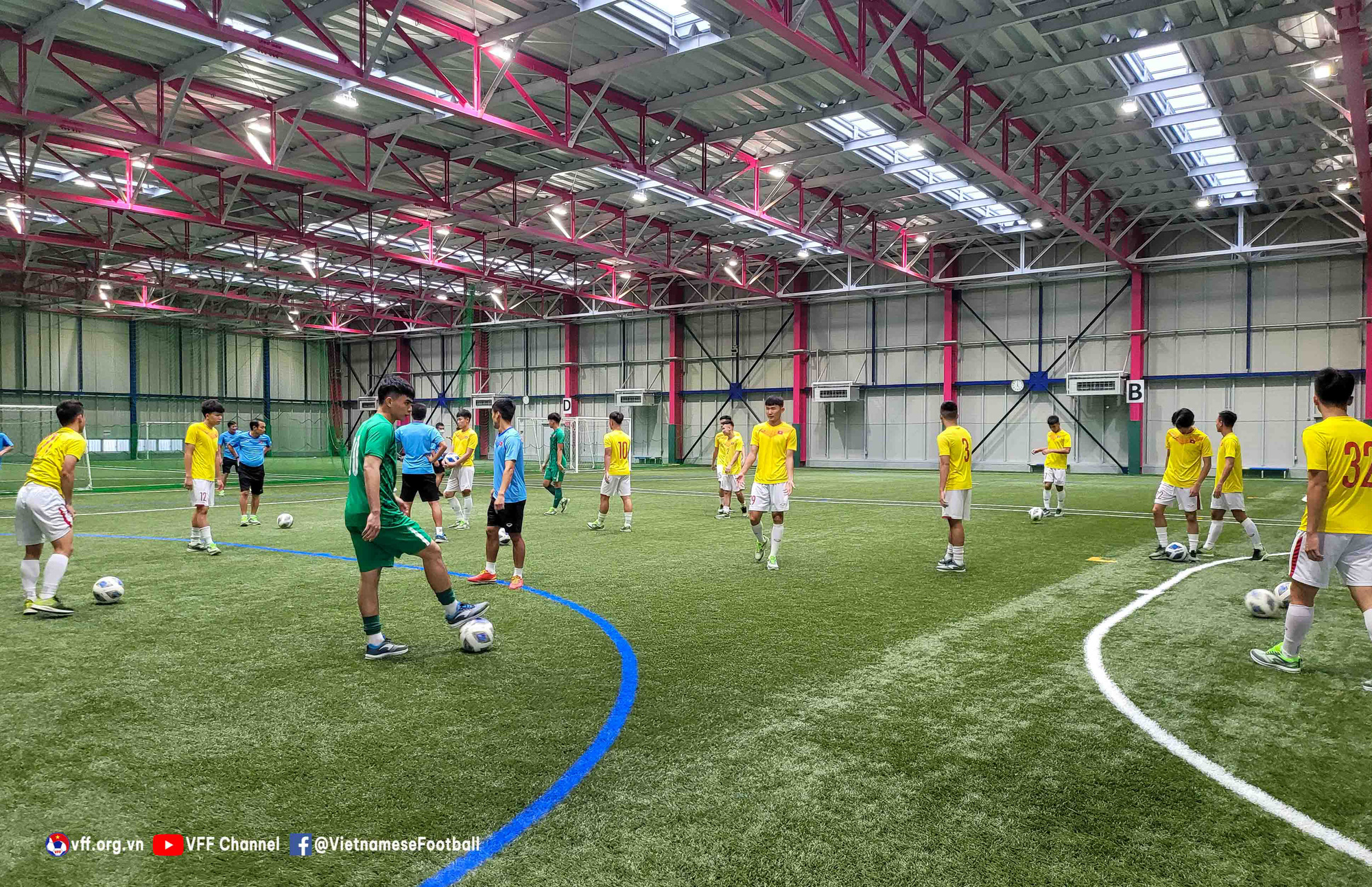 ĐT U20 Việt Nam đã đến Nhật Bản, tích cực tập hồi phục và củng cố thể lực
