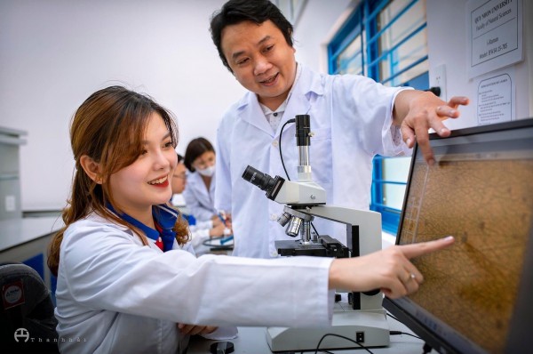 Nỗi lo chi phí năm học mới: Cần bao nhiêu tiền cho con học ở Quy Nhơn?