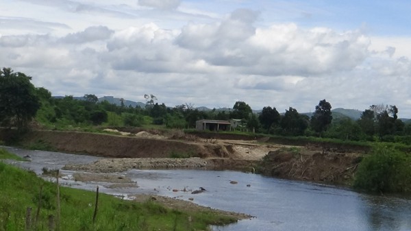 Đắk Lắk: Xử lý việc ngăn suối, đào ao nuôi cá tầm không phép