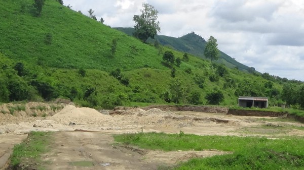 Đắk Lắk: Xử lý việc ngăn suối, đào ao nuôi cá tầm không phép