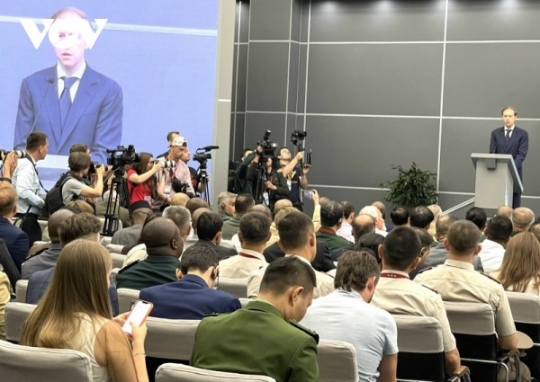 Nga giới thiệu nhiều vũ khí hiện đại tại Diễn đàn và Hội thao quân sự quốc tế