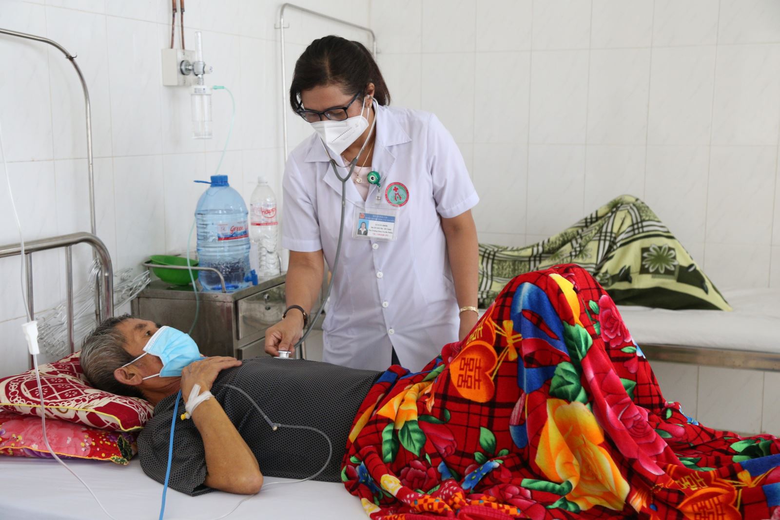 Đắk Lắk: Bệnh nhân mắc COVID-19 gia tăng trở lại, nhiều người mắc cùng lúc cả sốt xuất huyết