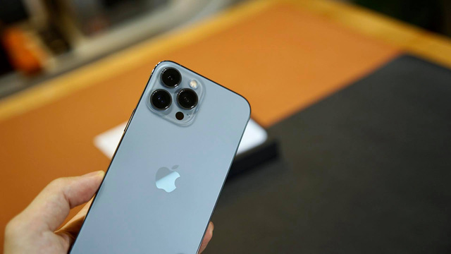 Gần một nửa người dùng Android cân nhắc chuyển sang iPhone Gần một nửa người dùng Android cân nhắc chuyển sang iPhone