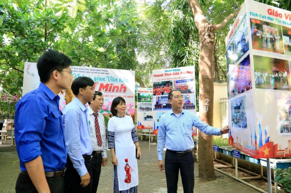 Học sinh học và rèn luyện từ Không gian văn hóa Hồ Chí Minh