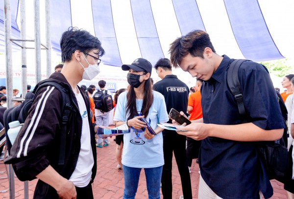 Cầu nối giúp sinh viên tìm kiếm việc làm tại doanh nghiệp nước ngoài