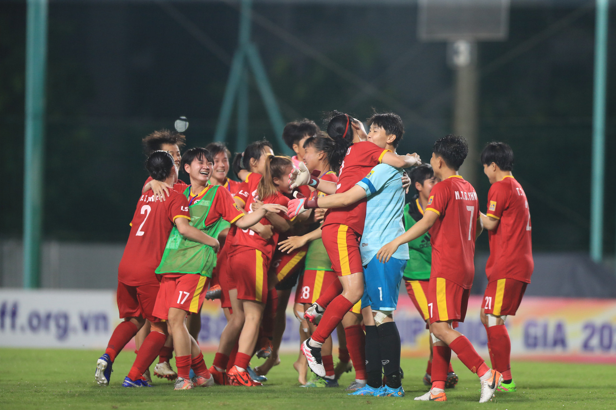 TP.HCM I lên ngôi vô địch giải bóng đá Nữ Cúp Quốc gia 2022 TP.HCM I lên ngôi vô địch giải bóng đá Nữ Cúp Quốc gia 2022