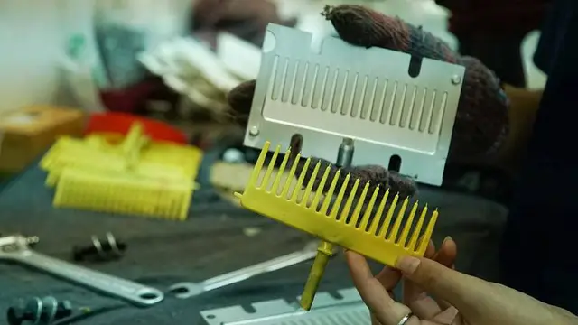 Cô gái biến rác thành kho báu: Có tới 14 triệu tấn nhựa trên đại dương mỗi năm, đây là lúc phải hành động - Ảnh 4.