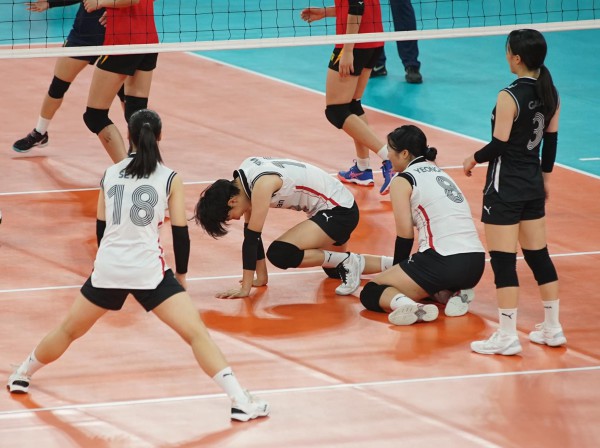 Bóng chuyền nữ Việt Nam đại thắng Hàn Quốc ở Cúp châu Á