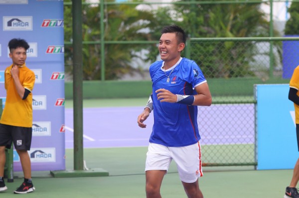 Lý Hoàng Nam xuất sắc đánh bại tay vợt từng xếp hạng 49 ATP Lý Hoàng Nam xuất sắc đánh bại tay vợt từng xếp hạng 49 ATP