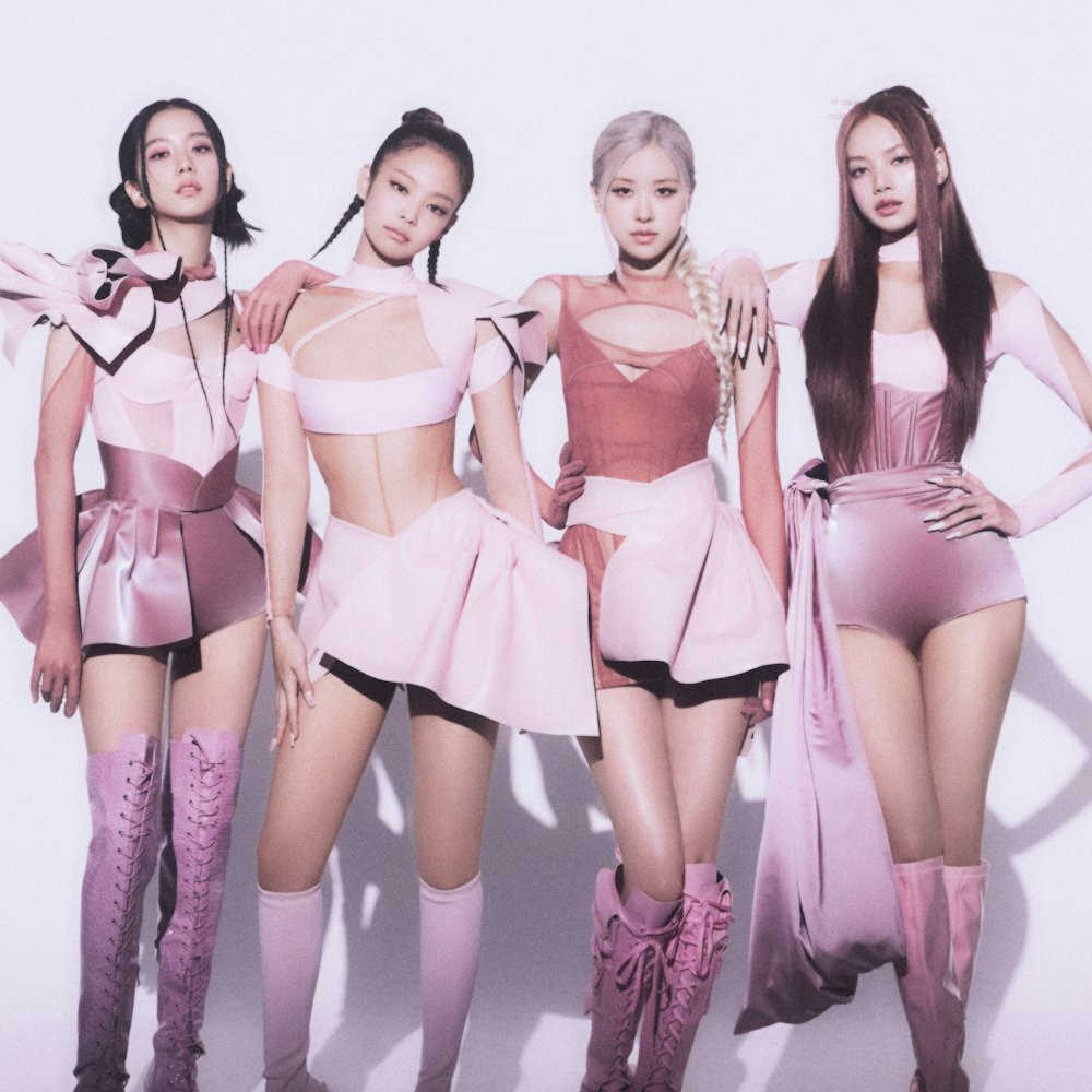 BlackPink chuẩn bị phát hành MV mới hậu thành công ‘Pink Venom’