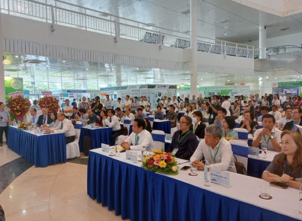 Khai mạc Hội thảo - Triển lãm quốc tế về Giải pháp và Công nghệ xử lý chất thải đô thị tại Việt Nam