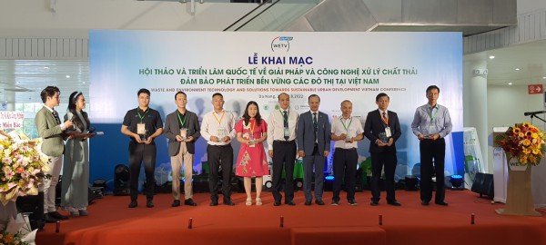 Khai mạc Hội thảo - Triển lãm quốc tế về Giải pháp và Công nghệ xử lý chất thải đô thị tại Việt Nam