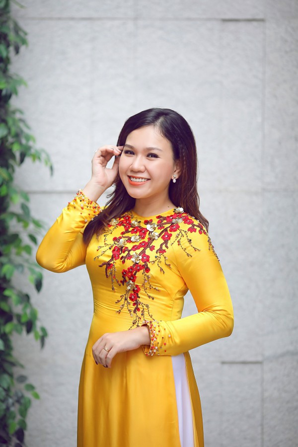 MC Xuân Hiếu được ‘đẻ bọc điều’ với 