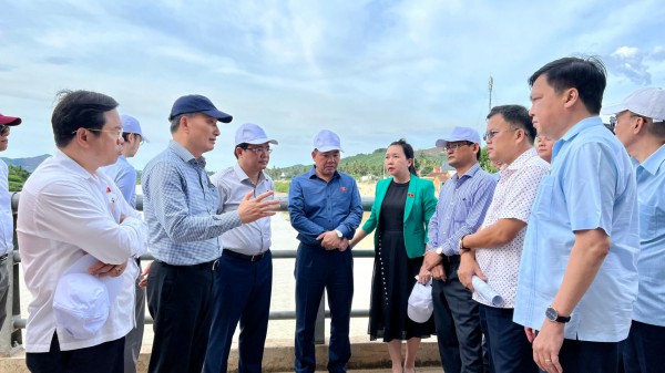 Bình Định: Ủy ban Khoa học, Công nghệ và Môi trường Quốc hội giám sát về ứng phó biến đổi khí hậu