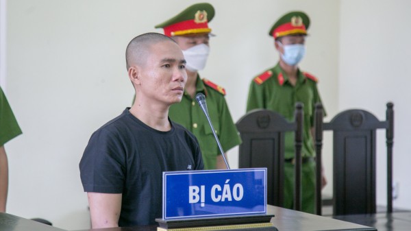 Hai phạm nhân đục tường trốn trại, 3 tháng chui rúc trong rừng ở Quảng Trị