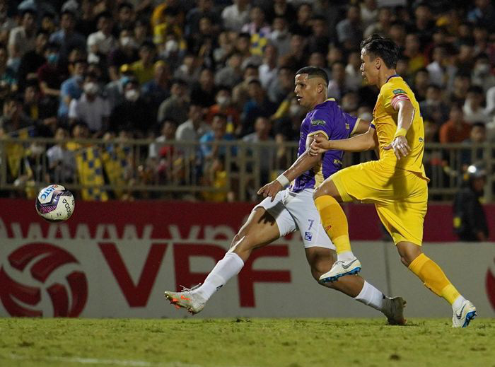 Cập nhật Kết quả, BXH V.League hôm nay (26/8): Hà Nội đứt mạch thắng, Hải Phòng vươn lên nhì bảng