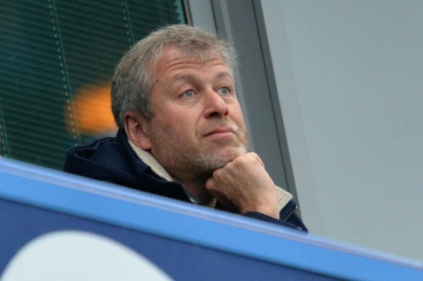 Tỉ phú Abramovich lên tiếng về việc đưa thần đồng người Nga đến Chelsea Tỉ phú Abramovich lên tiếng về việc đưa thần đồng người Nga đến Chelsea