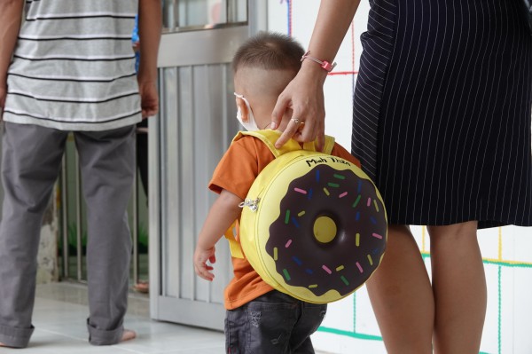 Học sinh Cần Thơ tựu trường: Vui mừng, háo hức xen lẫn lo lắng, hồi hộp