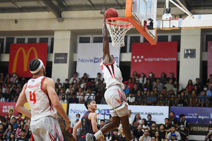 Saigon Heat đánh bại Thang Long Warriors, tiếp tục bay cao trên đỉnh BXH - Ảnh 2. Saigon Heat đánh bại Thang Long Warriors, tiếp tục bay cao trên đỉnh BXH - Ảnh 2.