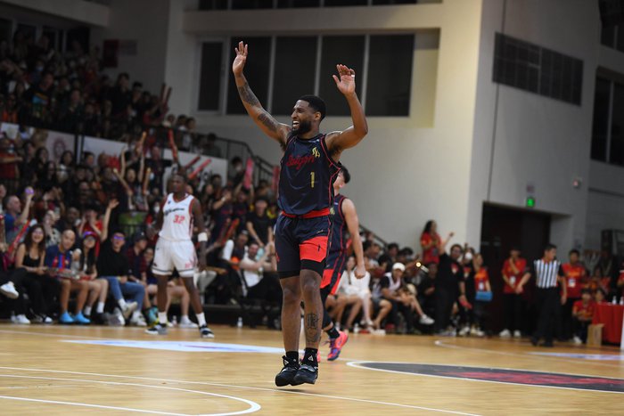 Saigon Heat đánh bại Thang Long Warriors, tiếp tục bay cao trên đỉnh BXH - Ảnh 3. Saigon Heat đánh bại Thang Long Warriors, tiếp tục bay cao trên đỉnh BXH - Ảnh 3.