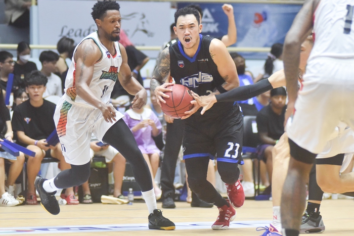 Nội binh tỏa sáng, Hanoi Buffaloes thắng kịch tính Danang Dragons - Ảnh 2.