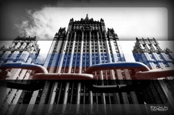 Bộ Ngoại giao tuyên bố kết thúc thời kỳ hợp tác giữa Nga và phương Tây