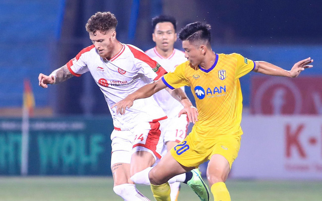 Cập nhật kết quả, BXH V.League 1-2022 ngày 19/8: HAGL và SLNA hụt hơi trong cuộc đua vô địch