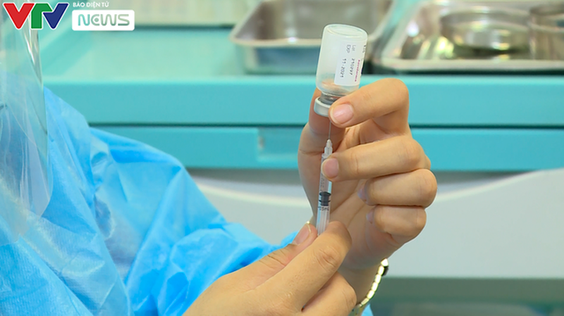 Chưa khuyến cáo tiêm vaccine phòng COVID-19 cho trẻ dưới 5 tuổi