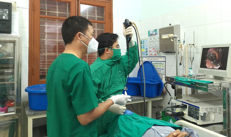 Điều trị ho khắp nơi không khỏi, bất ngờ phát hiện dị vật mắc kẹt trong đường thở Điều trị ho khắp nơi không khỏi, bất ngờ phát hiện dị vật mắc kẹt trong đường thở